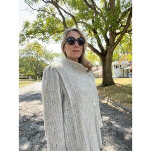 Vintage 1980s cream wool coat with puffed shoulders, Large